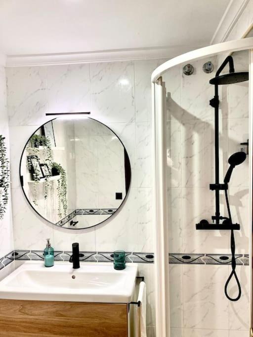 Papallona Cadiz Apartment Grupo Ac Gestion エクステリア 写真